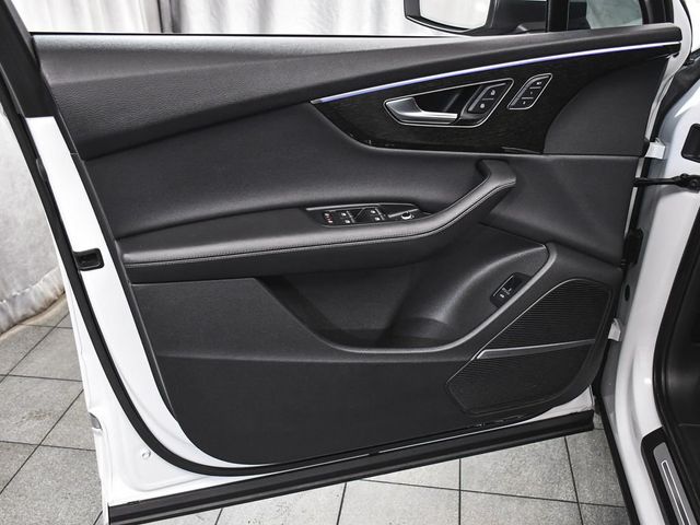 2023 Audi Q7 55 Premium Plus - 23035760 - 8
