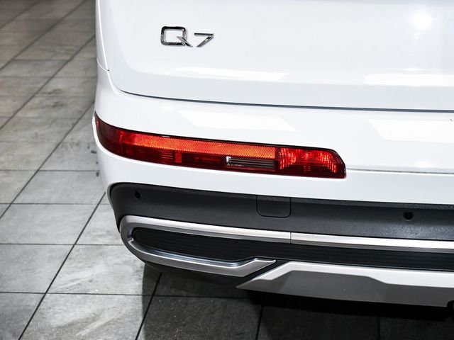 2023 Audi Q7 55 Premium Plus - 23035760 - 92