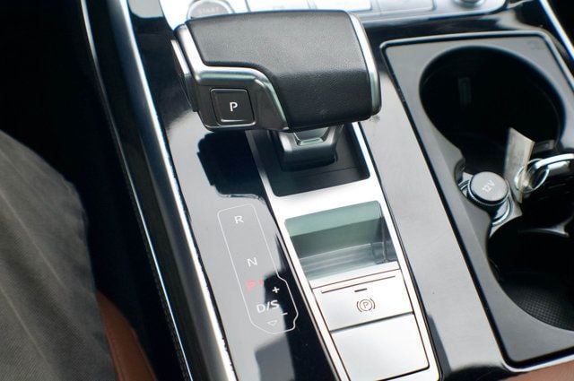 2023 Audi Q7 MSRP$78995/PrestigePkg/ExecutivePkg/HeadsUpDisplay/NAV - 22994382 - 26