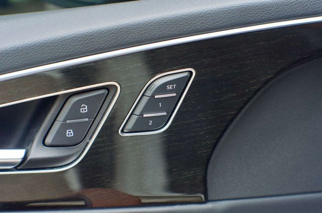 2023 Audi Q7 MSRP$78995/PrestigePkg/ExecutivePkg/HeadsUpDisplay/NAV - 22994382 - 35