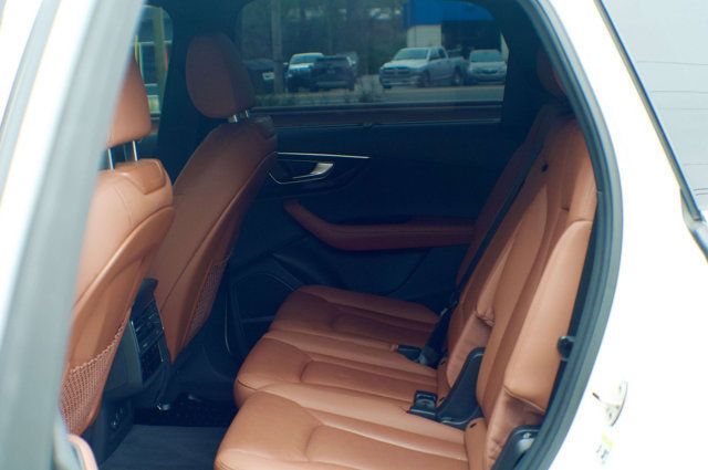 2023 Audi Q7 MSRP$78995/PrestigePkg/ExecutivePkg/HeadsUpDisplay/NAV - 22994382 - 47