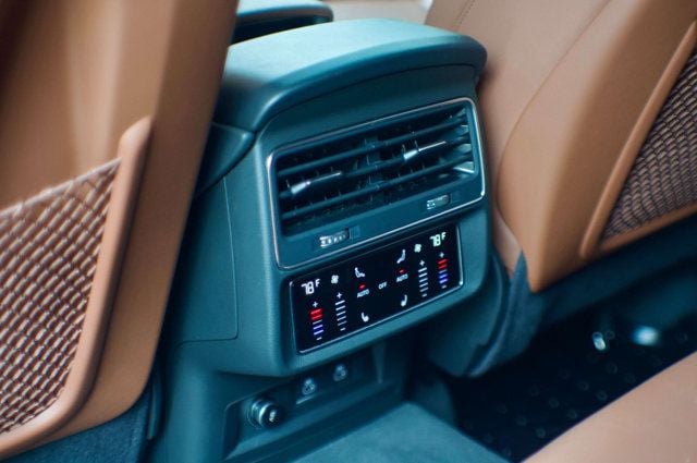 2023 Audi Q7 MSRP$78995/PrestigePkg/ExecutivePkg/HeadsUpDisplay/NAV - 22994382 - 50