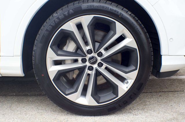 2023 Audi Q7 MSRP$78995/PrestigePkg/ExecutivePkg/HeadsUpDisplay/NAV - 22994382 - 60