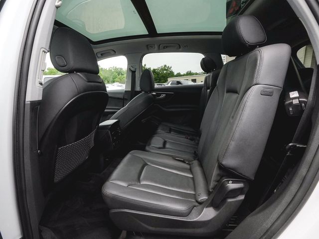 2023 Audi Q7 Premium - 23076513 - 33