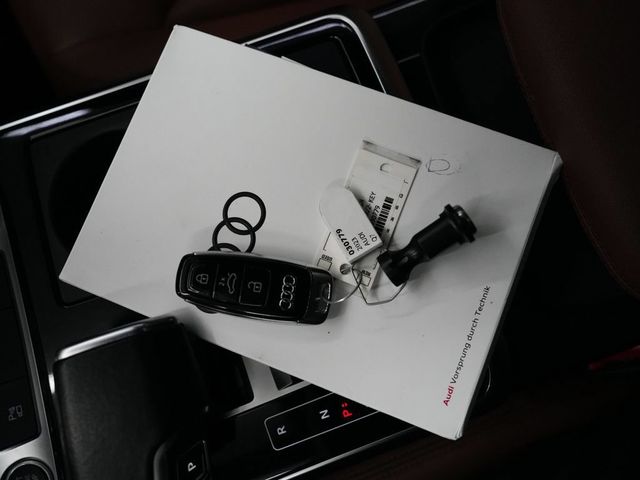 2023 Audi Q7 Premium - 23076965 - 27