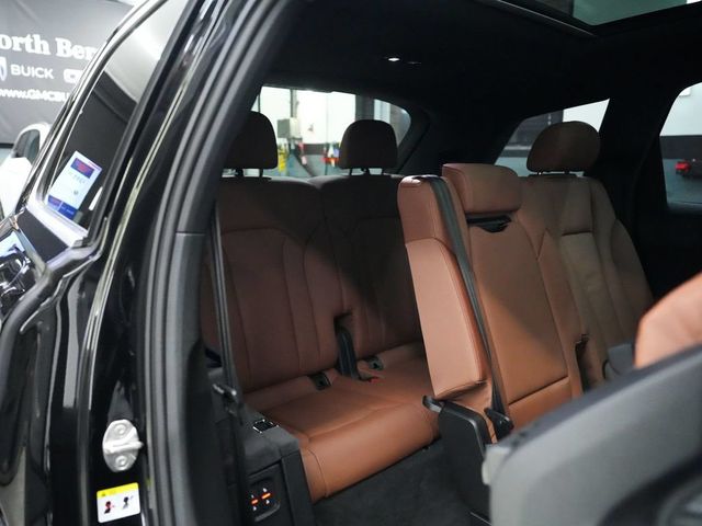 2023 Audi Q7 Premium - 23076965 - 36
