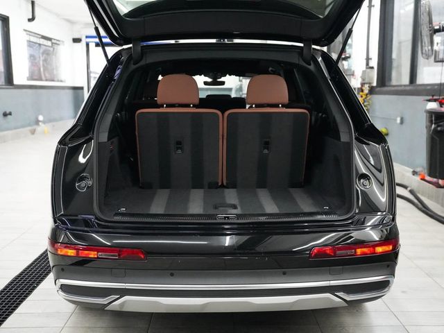2023 Audi Q7 Premium - 23076965 - 45