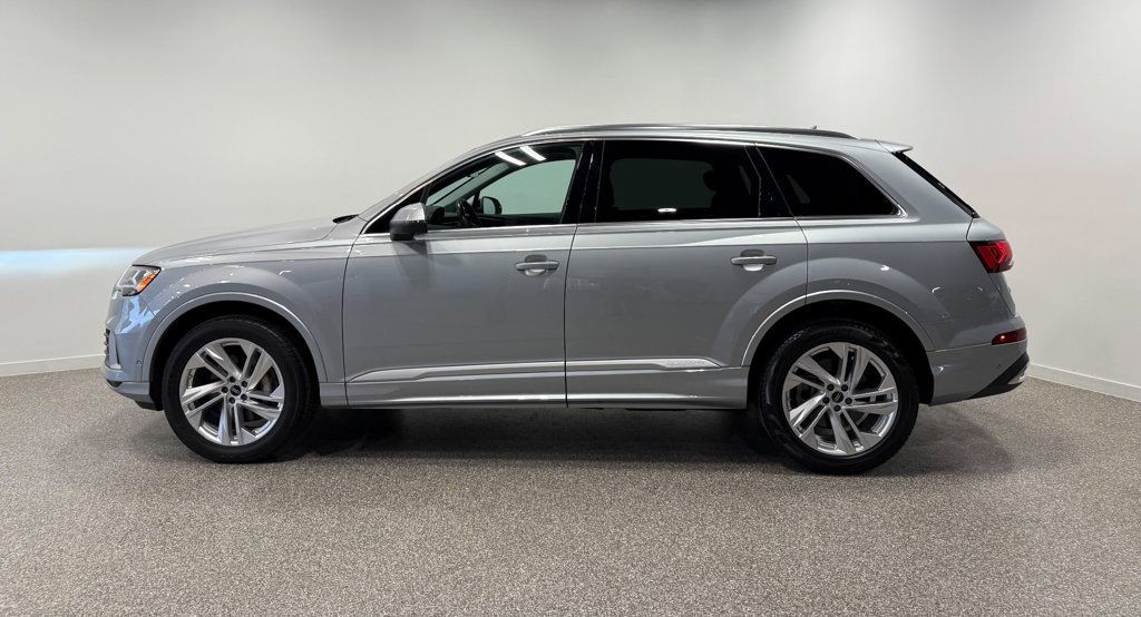 2023 Audi Q7 Premium 45 TFSI quattro - 23065565 - 23