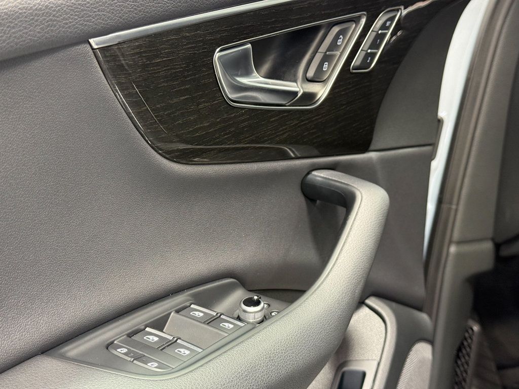 2023 Audi Q7 Premium 45 TFSI quattro - 23065565 - 47