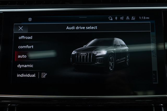 2023 Audi Q7 Premium 45 TFSI quattro - 23033768 - 26