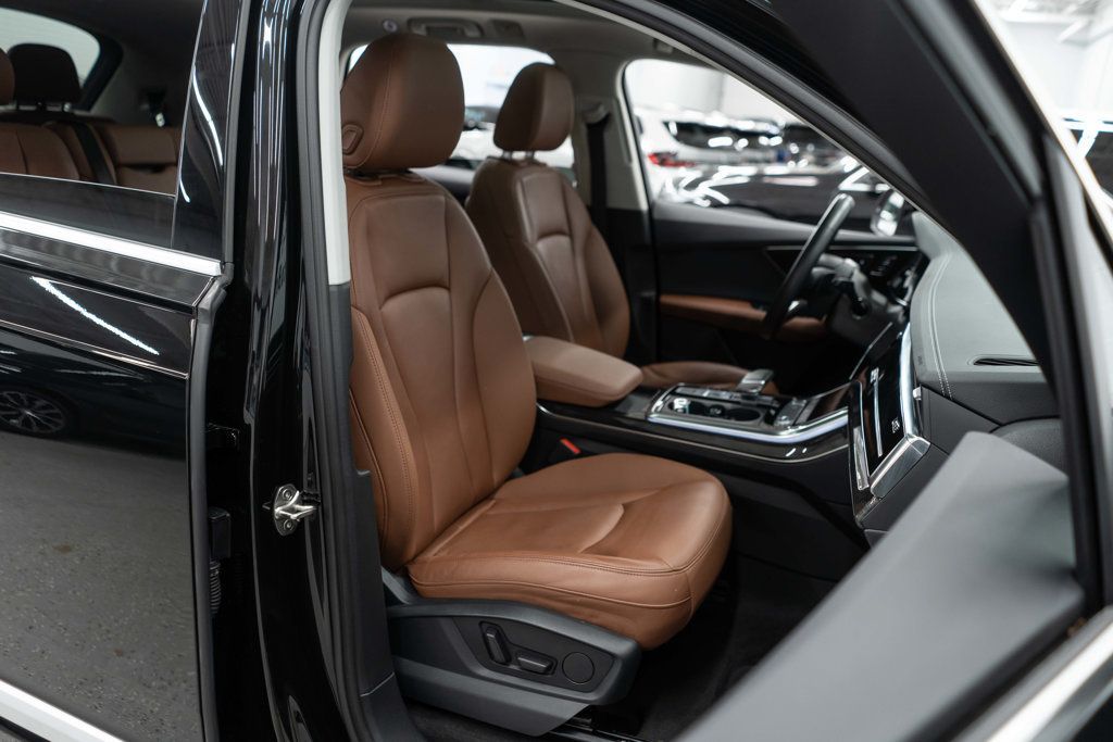 Audi Q7 photo 10
