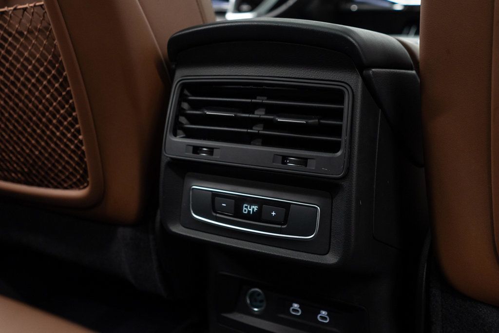 Audi Q7 photo 15