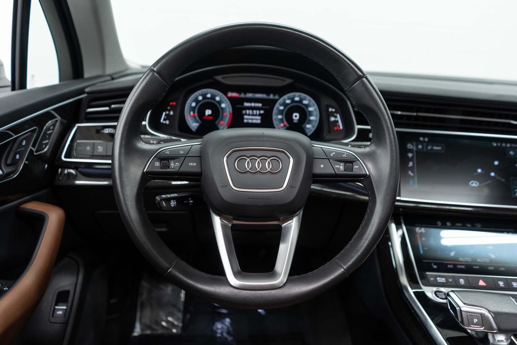 Audi Q7 photo 20