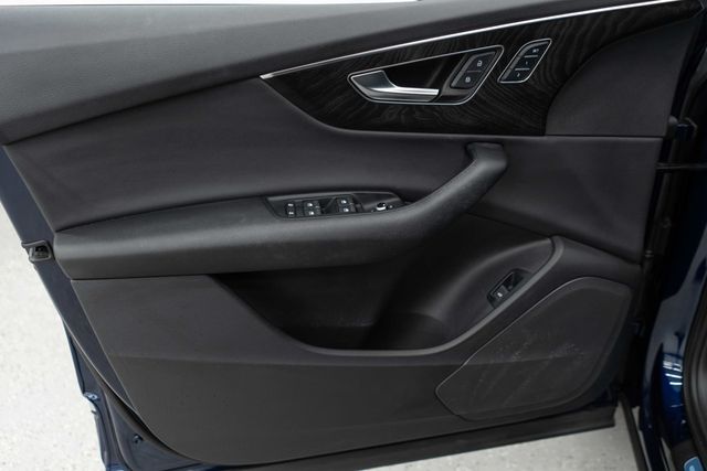 2023 Audi Q7 Premium 55 TFSI quattro - 22963610 - 16