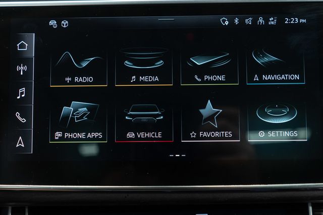 2023 Audi Q7 Premium 55 TFSI quattro - 22963610 - 29