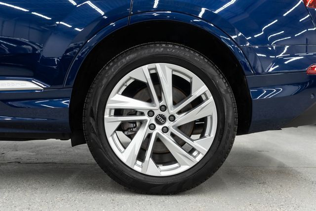 2023 Audi Q7 Premium 55 TFSI quattro - 22963610 - 40