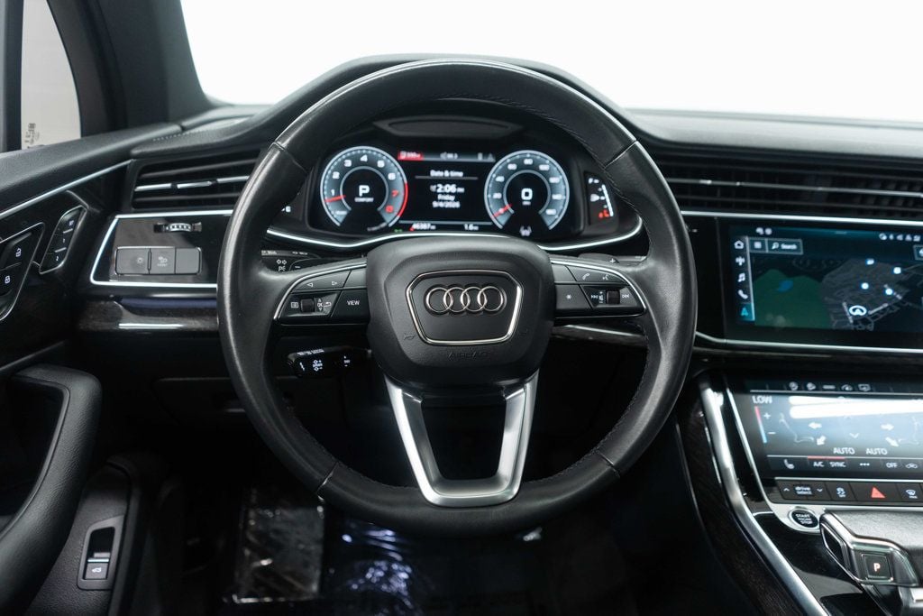 Audi Q7 photo 17
