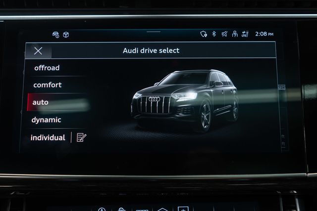 2023 Audi Q7 Premium 55 TFSI quattro - 23079065 - 25