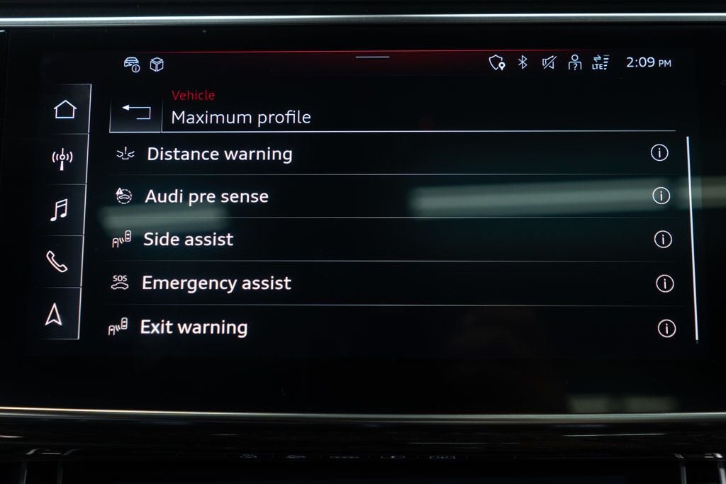 Audi Q7 photo 29