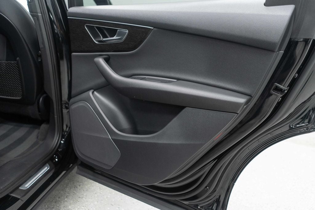 Audi Q7 photo 30