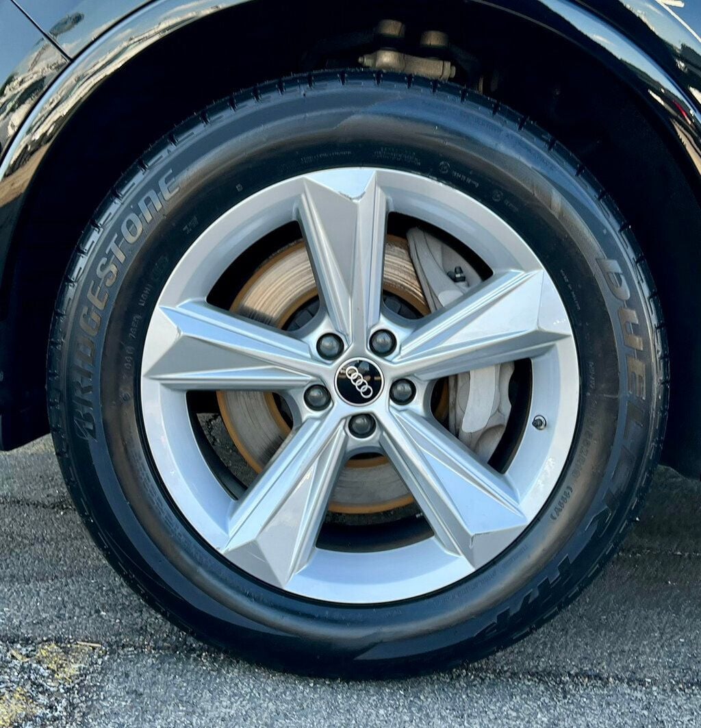 2023 Audi Q7 Premium Plus 45 TFSI quattro - 23042911 - 30