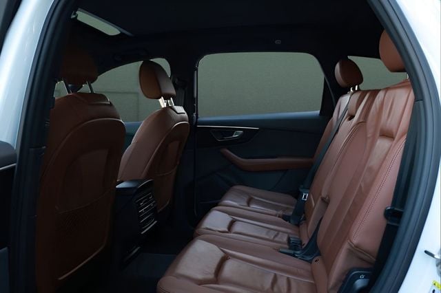 2023 Audi Q7 Premium Plus 45 TFSI quattro - 23079202 - 17