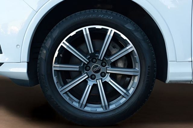2023 Audi Q7 Premium Plus 45 TFSI quattro - 23079202 - 6