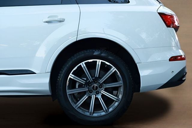 2023 Audi Q7 Premium Plus 45 TFSI quattro - 23079202 - 7
