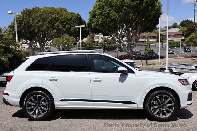 2023 Audi Q7 Premium Plus 45 TFSI quattro - 23019318 - 4