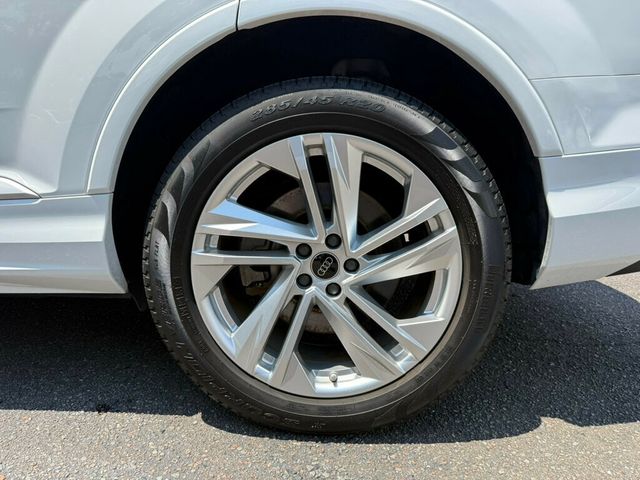 2023 Audi Q7 Premium Plus 45 TFSI quattro - 23060891 - 10