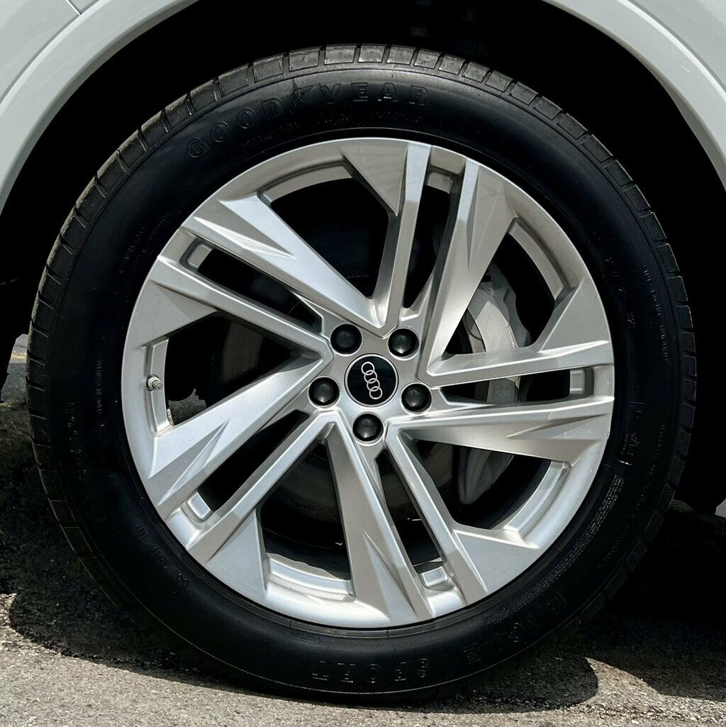 2023 Audi Q7 Premium Plus 55 TFSI quattro - 23048357 - 28