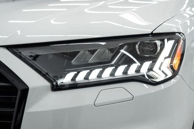 2023 Audi Q7 Premium Plus 55 TFSI quattro - 22382623 - 57