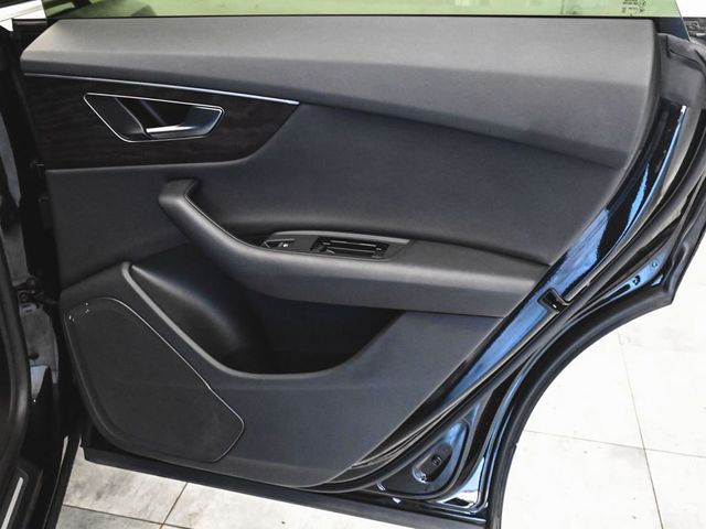 2023 Audi Q8 55 Premium - 23000781 - 12