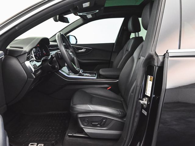 2023 Audi Q8 55 Premium - 23000781 - 30