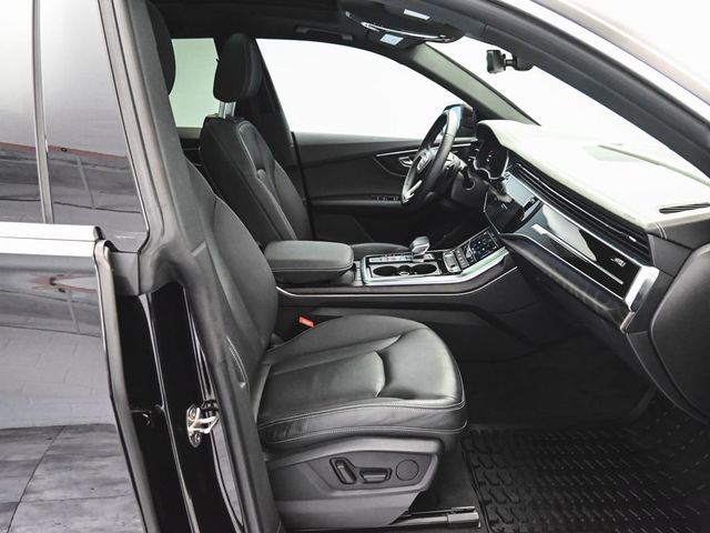 2023 Audi Q8 55 Premium - 23000781 - 34