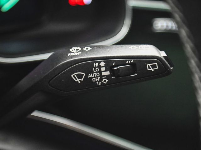 2023 Audi Q8 55 Premium - 23039580 - 25