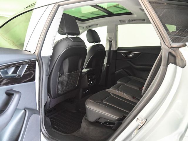 2023 Audi Q8 55 Premium - 23039580 - 29