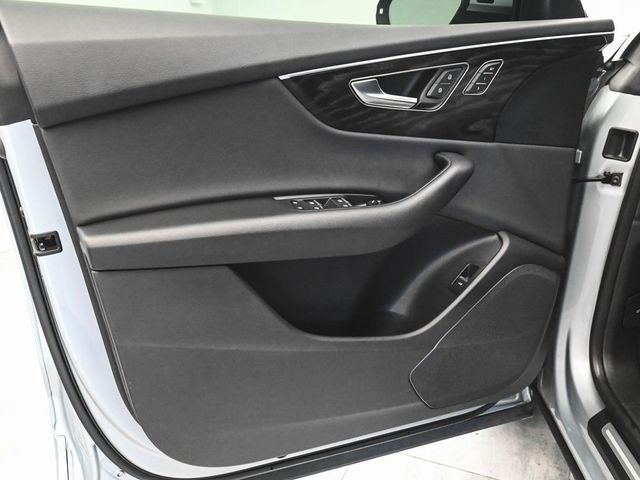 2023 Audi Q8 55 Premium - 23039580 - 7