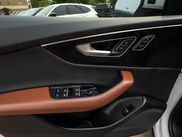2023 Audi Q8 55 Premium - 23076515 - 10