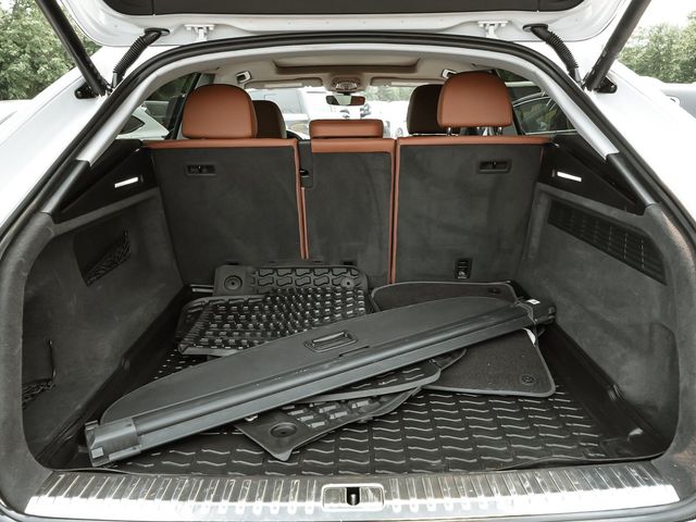 2023 Audi Q8 55 Premium - 23076515 - 48