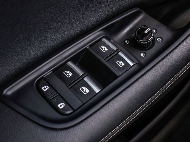 2023 Audi Q8 55 Premium - 23076662 - 9