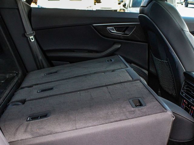 2023 Audi Q8 55 Premium - 23076662 - 38