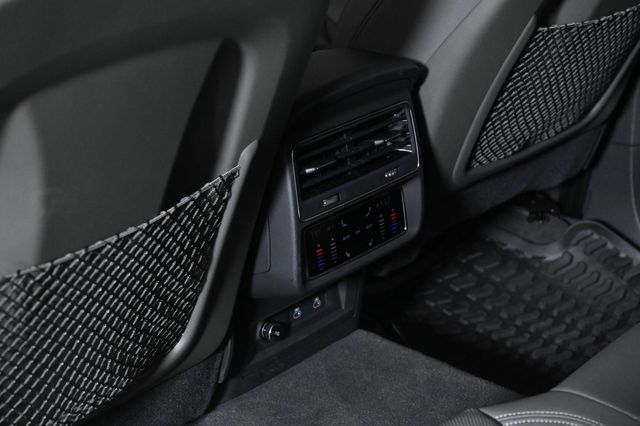 2023 Audi Q8 55 Premium Plus - 22968654 - 17