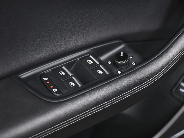 2023 Audi Q8 55 Premium Plus - 23028321 - 9