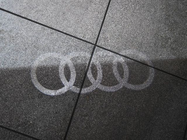 2023 Audi Q8 55 Premium Plus - 23028321 - 12