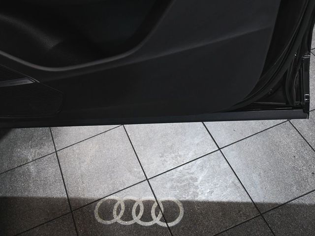 2023 Audi Q8 55 Premium Plus - 23028321 - 22