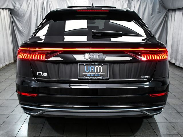 2023 Audi Q8 55 Premium Plus Tiptonic quattro's photo