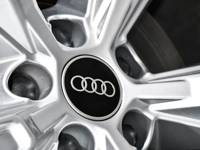 2023 Audi Q8 55 Premium Plus - 23028321 - 90
