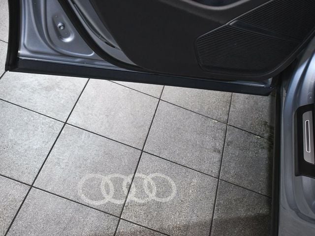 2023 Audi Q8 55 Premium Plus - 23037230 - 15
