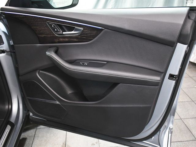 2023 Audi Q8 55 Premium Plus - 23037230 - 21